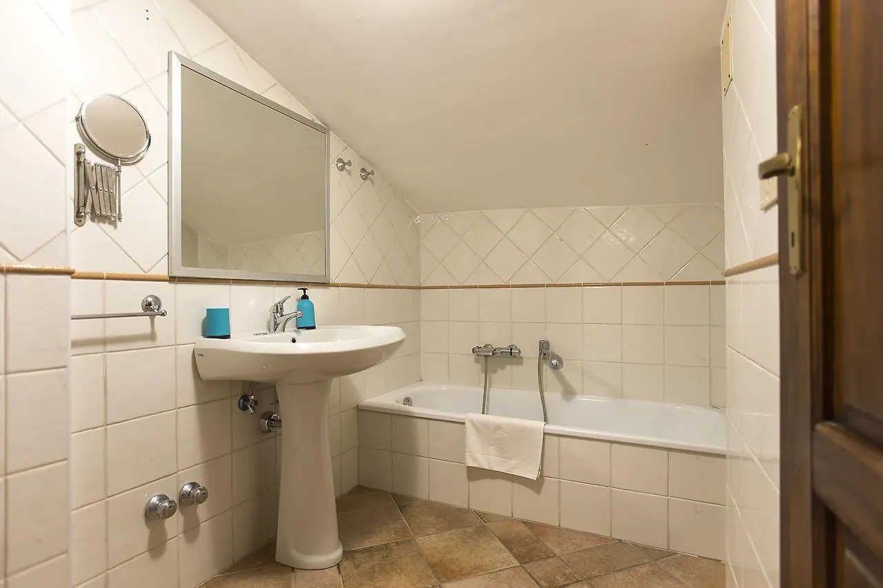 Via Gilbert Ferret 57 Apartment Alghero Italy